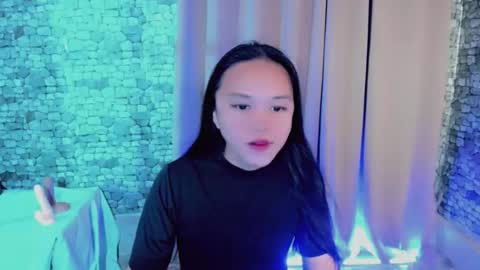 Snapshot of albedoxx chatting on December 2, 8:19 am Albedo online show from December 2, 8:19 am