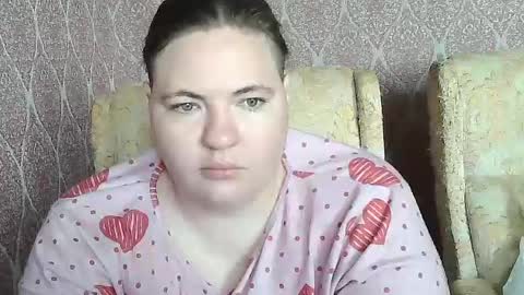 Snapshot of albertaandsharon chatting on July 14, 7:46 am AlbertaAndSharon online show from July 14, 7:46 am