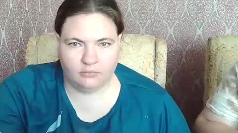 Snapshot of albertaandsharon chatting on July 15, 11:26 am AlbertaAndSharon online show from July 15, 11:26 am