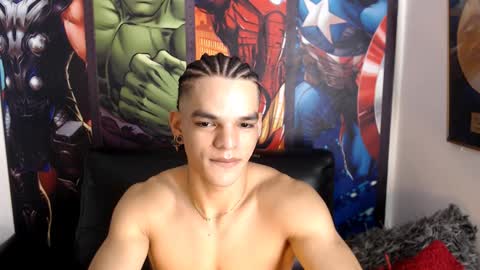 Snapshot of albertbernal69 chatting on January 24, 2:28 am Albert online show from January 24, 2:28 am