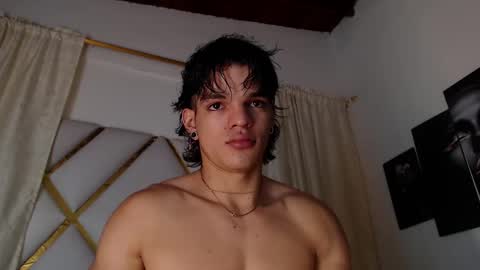 Snapshot of albertbernal69 chatting on February 12, 5:15 am Albert online show from February 12, 5:15 am