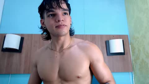 Snapshot of albertbernal69 chatting on February 23, 5:45 am Albert online show from February 23, 5:45 am