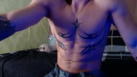 Snapshot of albertbernal69 chatting on October 5, 3:49 am Albert online show from October 5, 3:49 am