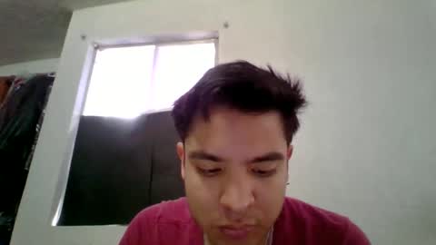 Snapshot of albertoarenas16 chatting on May 11, 5:10 pm albertoarenas16 online show from May 11, 5:10 pm