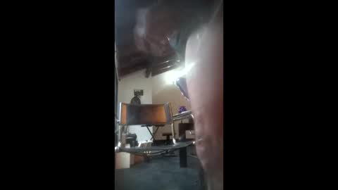 Snapshot of albertoto71 chatting on May 16, 7:56 pm albertoto71 online show from May 16, 7:56 pm