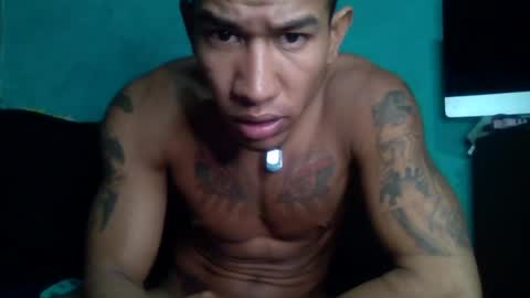 Snapshot of albertt21cm chatting on July 6, 6:54 pm albertt21cm online show from July 6, 6:54 pm