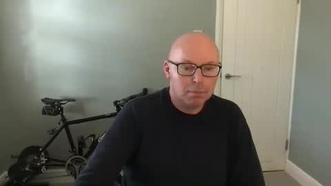 Snapshot of alc300170 chatting on September 30, 8:19 am alc300170 online show from September 30, 8:19 am