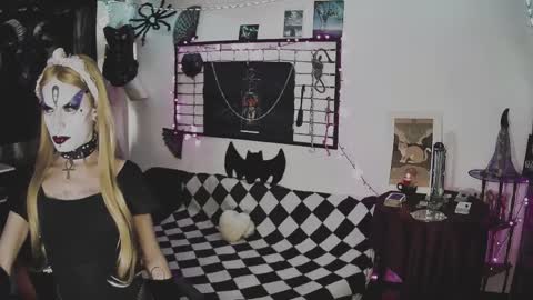 Snapshot of alchemymistic chatting on February 27, 6:09 pm Mistic witch online show from February 27, 6:09 pm