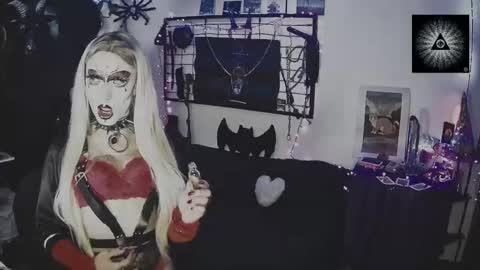 Snapshot of alchemymistic chatting on September 19, 2:46 am Mistic witch online show from September 19, 2:46 am