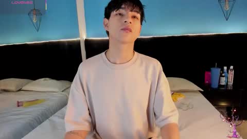 ale_aurarashi online show from September 14, 2:44 am