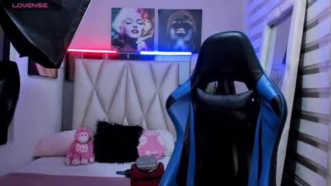 ale_noah_xxx online show from January 5, 4:04 am