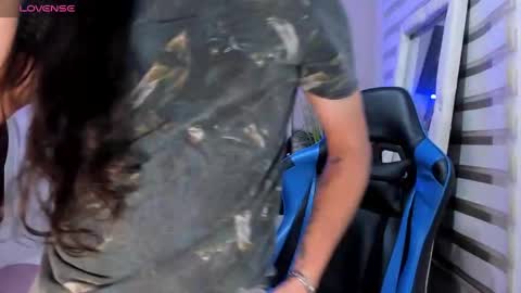 ale_noah_xxx online show from January 11, 4:38 am