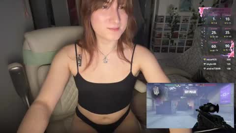 Snapshot of alealacta chatting on March 1, 4:47 am alealacta online show from March 1, 4:47 am