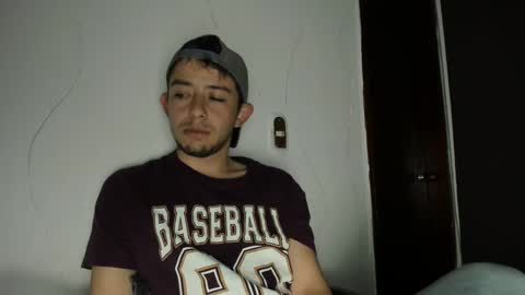 Snapshot of alecadrews_ chatting on January 12, 1:42 am ALEC ANDREWS online show from January 12, 1:42 am