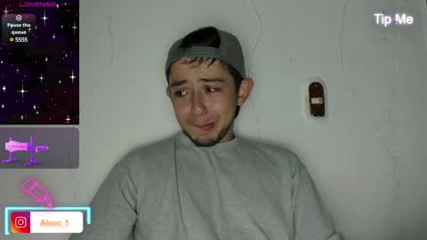 Snapshot of alecadrews_ chatting on January 15, 7:23 pm ALEC ANDREWS online show from January 15, 7:23 pm