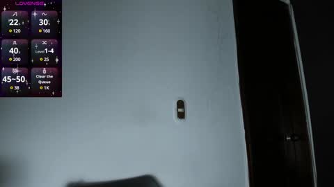 Snapshot of alecadrews_ chatting on January 29, 7:11 pm ALEC ANDREWS online show from January 29, 7:11 pm