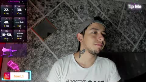 Snapshot of alecadrews_ chatting on February 2, 2:45 pm ALEC ANDREWS online show from February 2, 2:45 pm