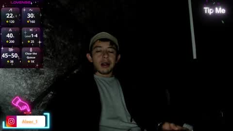 Snapshot of alecadrews_ chatting on March 11, 11:59 pm ALEC ANDREWS online show from March 11, 11:59 pm