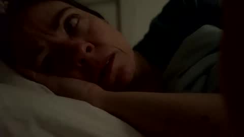 Andrea online show from December 6, 3:22 pm