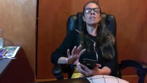 Andrea online show from October 26, 6:30 am