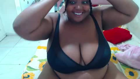 aleeinvein1 online show from December 2, 4:07 am