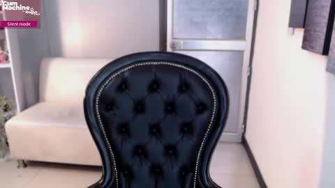 Snapshot of aleesha_cameron02 chatting on April 24, 7:49 pm Ale online show from April 24, 7:49 pm