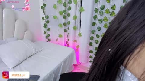 Snapshot of alehank chatting on January 23, 4:52 am Roxana online show from January 23, 4:52 am