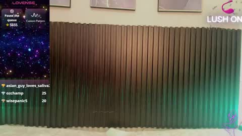 aleja__slav3 online show from December 17, 12:45 am