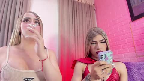 Aleja Hill online show from April 22, 4:15 am