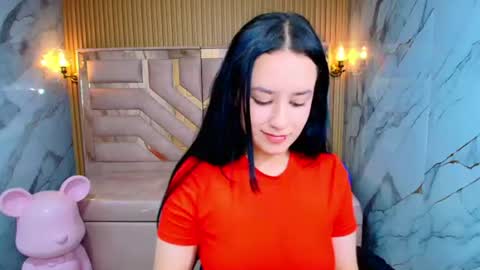 Snapshot of aleja_r_ chatting on June 11, 7:45 pm Aleja online show from June 11, 7:45 pm
