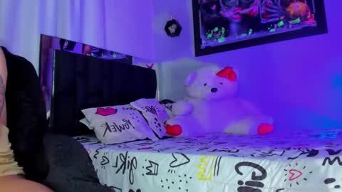 Alejandra online show from March 25, 9:59 am