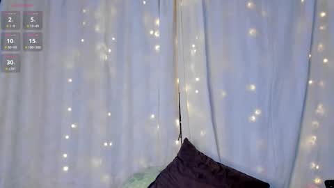 Aleja online show from November 21, 3:49 am