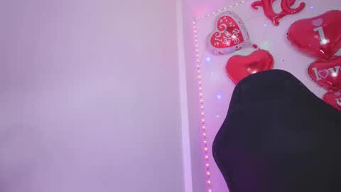 Aleja Harker  online show from January 28, 2:21 am