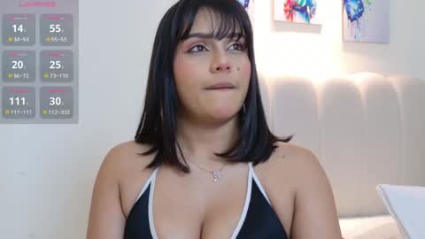 Snapshot of alejalex chatting on April 29, 7:34 am alejalex online show from April 29, 7:34 am