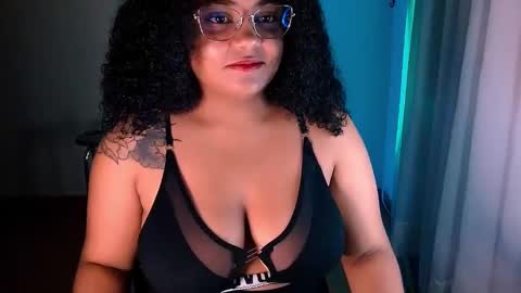 Alejandra  online show from December 12, 11:47 pm