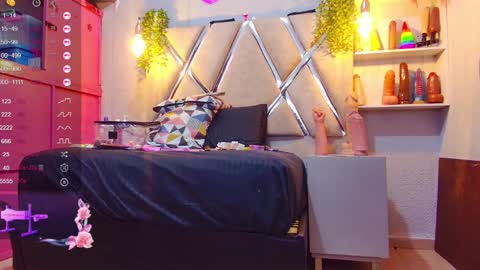 Snapshot of alejandra_martinss chatting on November 20, 3:07 am alejandra martins online show from November 20, 3:07 am