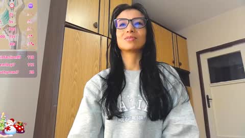 Alejandra online show from January 3, 12:08 pm