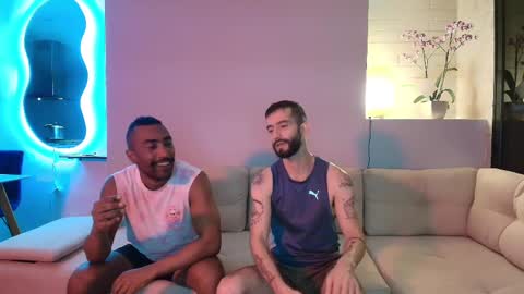 Alejandro Hernndez online show from February 25, 6:14 am