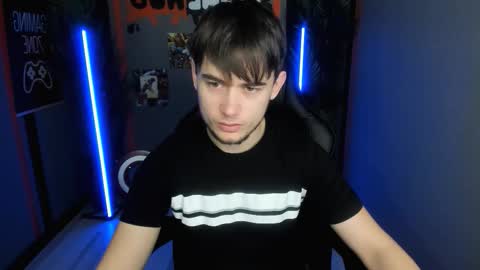 Snapshot of alejandro_ellias chatting on January 17, 8:45 pm Alejandro online show from January 17, 8:45 pm