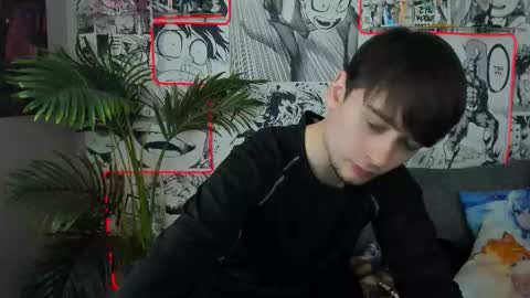 Snapshot of alejandro_ellias chatting on February 13, 3:24 am Alejandro online show from February 13, 3:24 am