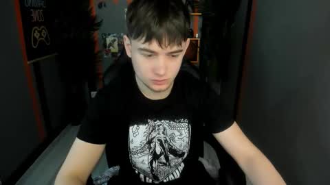 Snapshot of alejandro_ellias chatting on March 20, 8:52 am Alejandro online show from March 20, 8:52 am