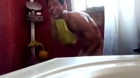 Snapshot of alejandrochao84 chatting on October 30, 6:08 pm alejandrochao84 online show from October 30, 6:08 pm