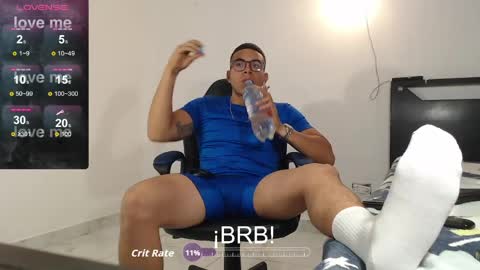 alejandrocock online show from April 21, 10:10 am