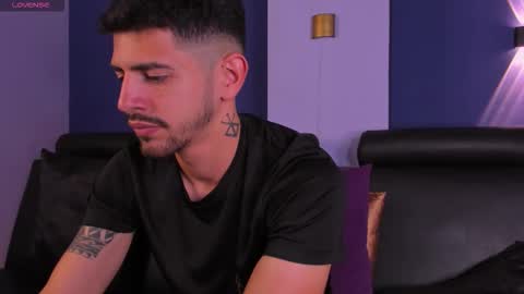 Alejo  online show from October 1, 8:15 pm