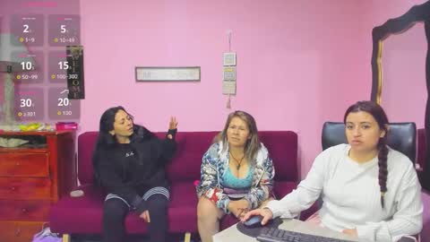 zoe and Kataleya online show from November 20, 2:01 am