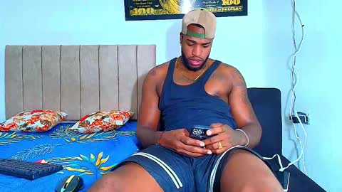 alejo_21cm online show from December 5, 2:14 pm