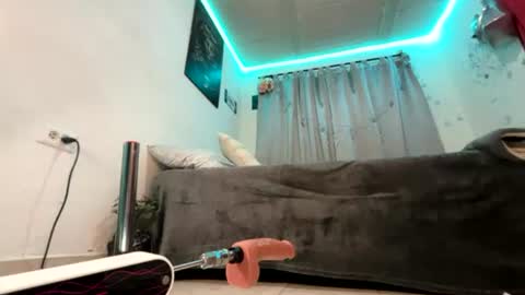 alejo_cute online show from June 27, 7:41 pm