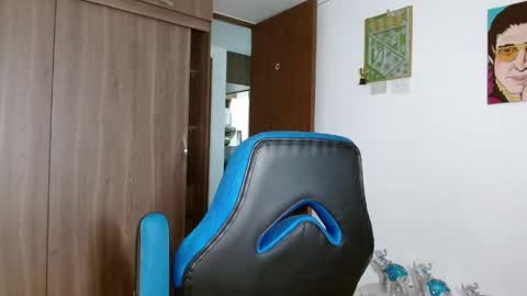 David online show from April 16, 2:01 am