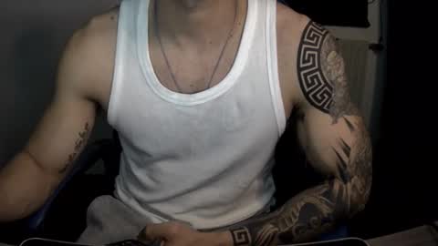 Snapshot of alejoduarte16 chatting on December 17, 5:19 pm alejoduarte16 online show from December 17, 5:19 pm