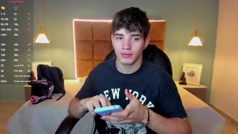 ALejoo Saenz online show from October 1, 2:17 am